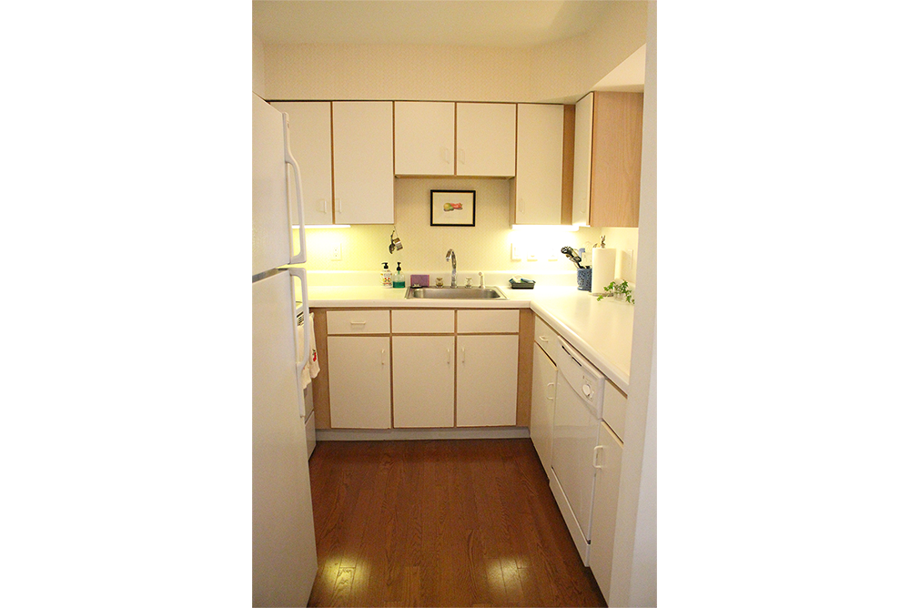 Laurelmead Two Bedroom with Den Apartments